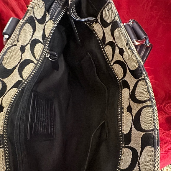 Coach Shoulder Bag Good Condition #3973 - Picture 10 of 12
